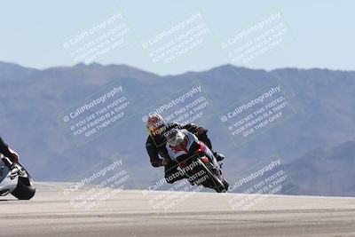 media/Oct-13-2025-Moto Forza (Mon) [[a66d839500]]/3-B Group/Session 4 (Turn 9)/